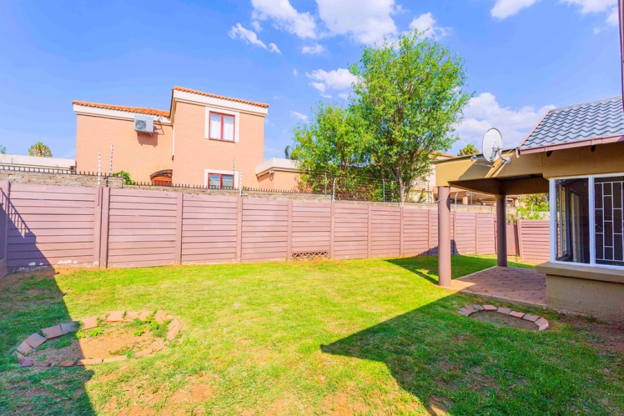 3 Bedroom Property for Sale in Halfway Gardens Gauteng