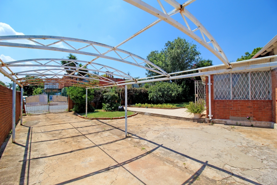 Commercial Property for Sale in Langlaagte Gauteng