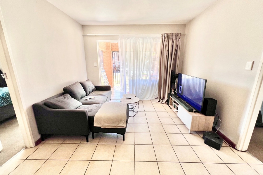 2 Bedroom Property for Sale in Noordwyk Gauteng