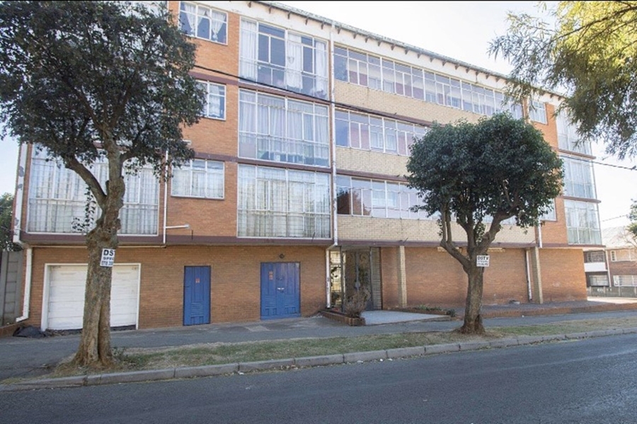 27 Bedroom Property for Sale in Rosettenville Gauteng