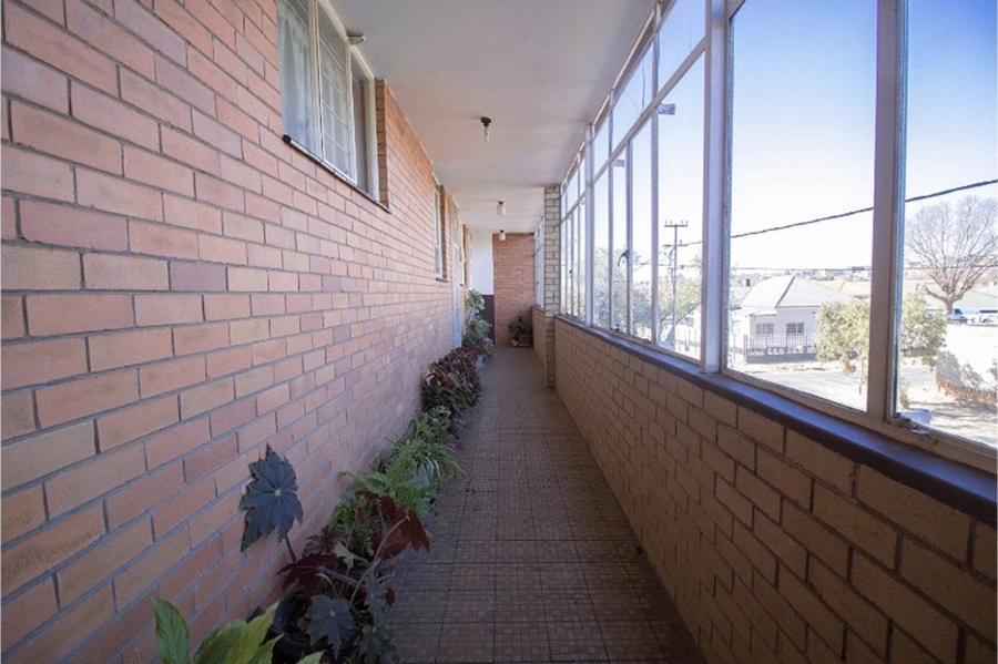 27 Bedroom Property for Sale in Rosettenville Gauteng