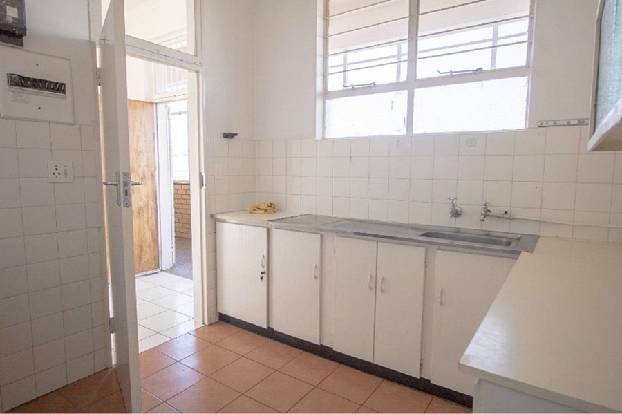 27 Bedroom Property for Sale in Rosettenville Gauteng