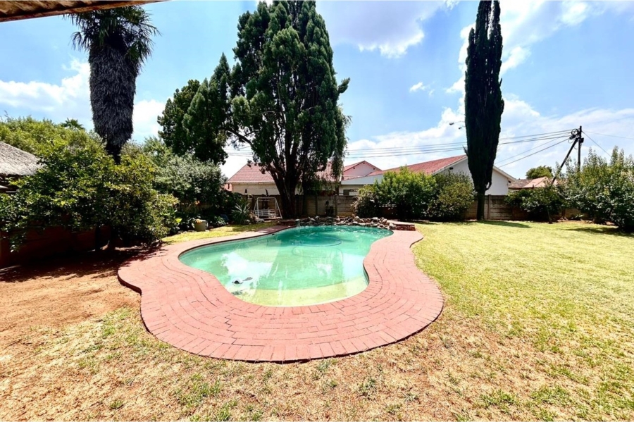 4 Bedroom Property for Sale in Arcon Park Gauteng