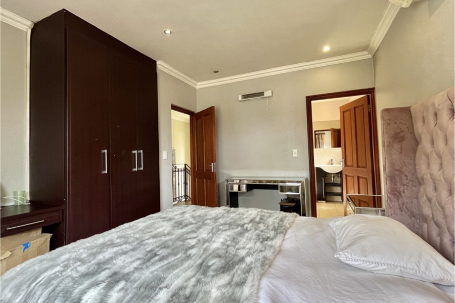 4 Bedroom Property for Sale in Craighall Park Gauteng