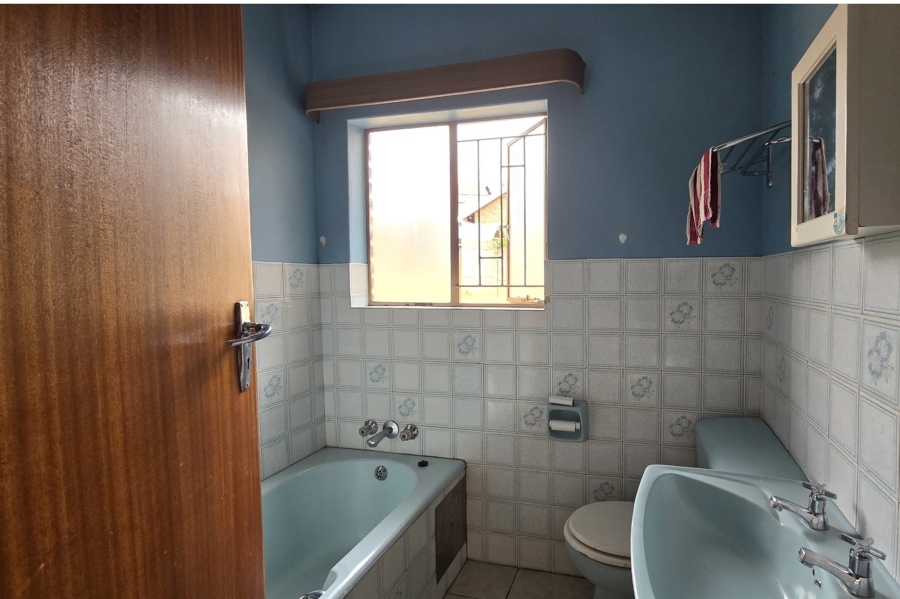 4 Bedroom Property for Sale in Pierre Van Ryneveld Gauteng