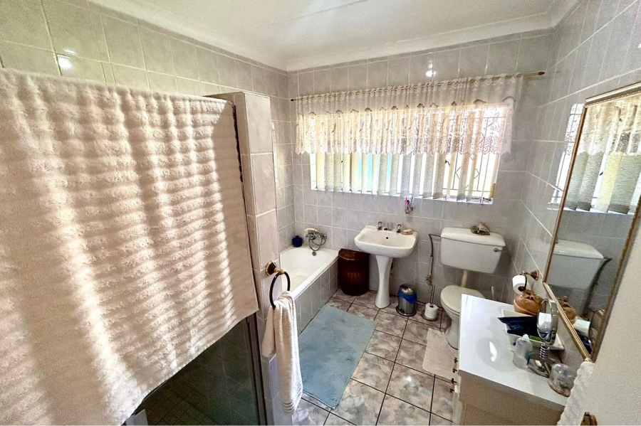 3 Bedroom Property for Sale in Arcon Park Gauteng