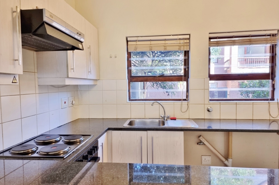 To Let 2 Bedroom Property for Rent in Sunninghill Gauteng