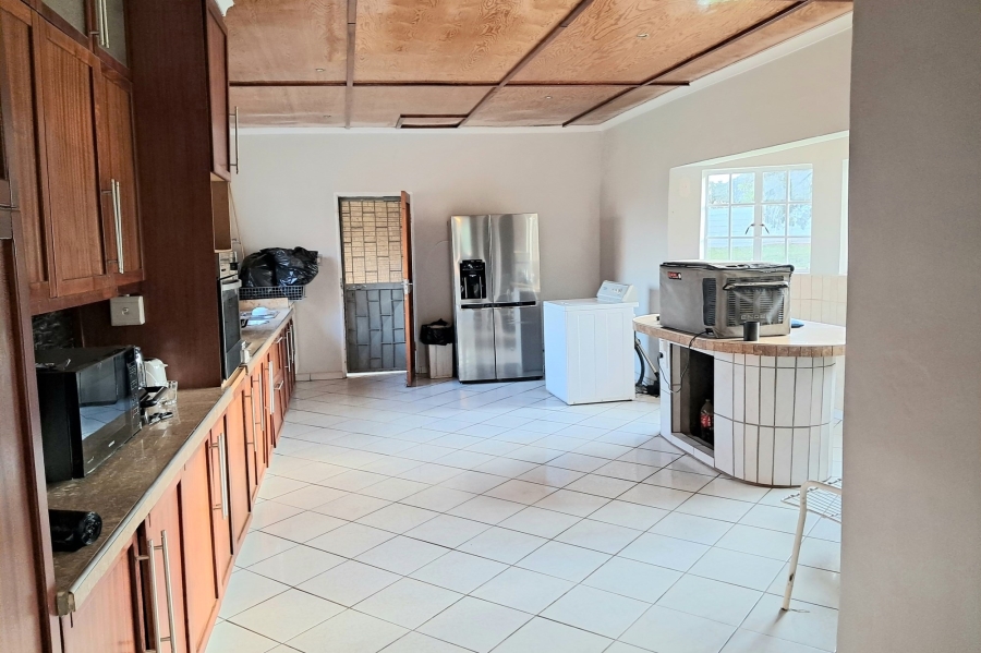 4 Bedroom Property for Sale in Grootfontein Country Estate Gauteng