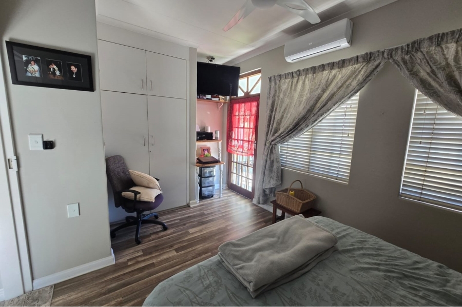 2 Bedroom Property for Sale in Bromhof Gauteng