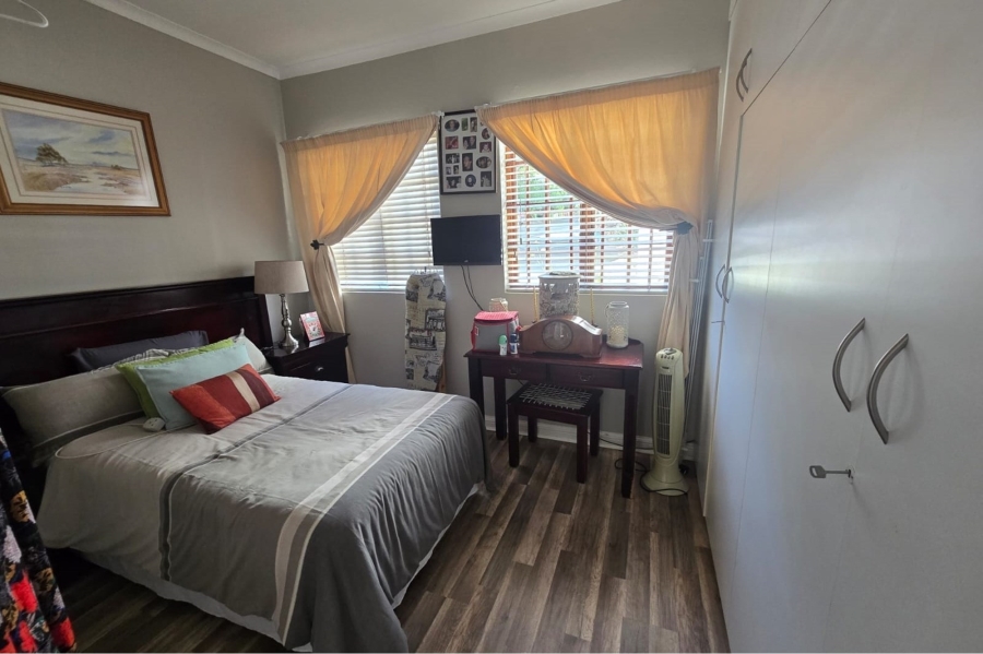 2 Bedroom Property for Sale in Bromhof Gauteng