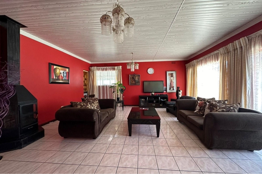 3 Bedroom Property for Sale in Endicott Gauteng