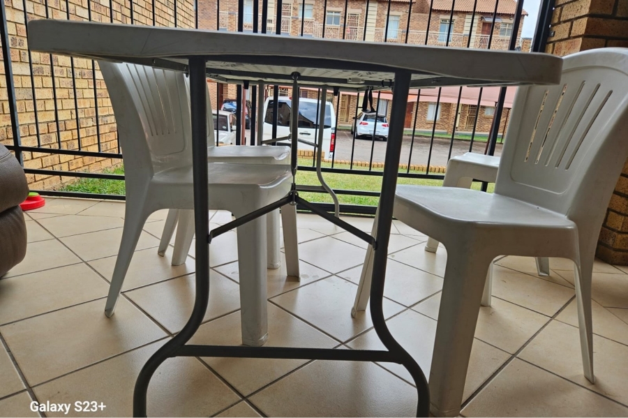 3 Bedroom Property for Sale in Karenpark Gauteng