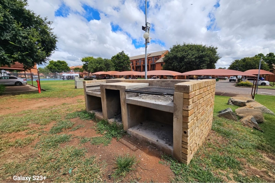 3 Bedroom Property for Sale in Karenpark Gauteng