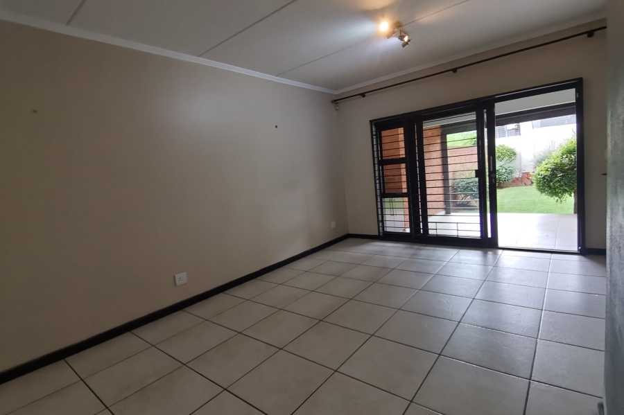 3 Bedroom Property for Sale in Greenstone Hill Gauteng