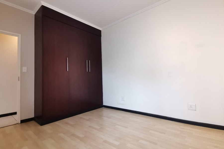 3 Bedroom Property for Sale in Greenstone Hill Gauteng