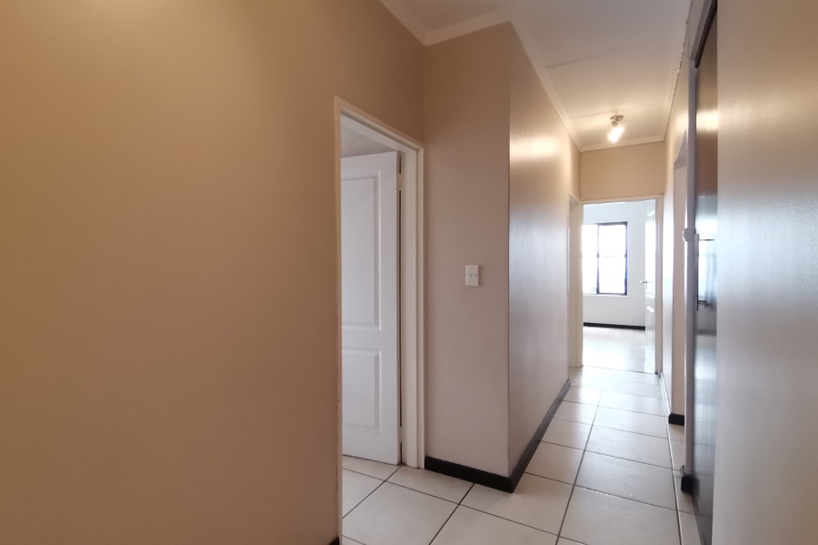 3 Bedroom Property for Sale in Greenstone Hill Gauteng