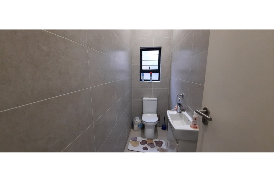 To Let 3 Bedroom Property for Rent in Sunninghill Gauteng