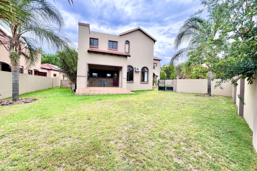 4 Bedroom Property for Sale in Carlswald Gauteng