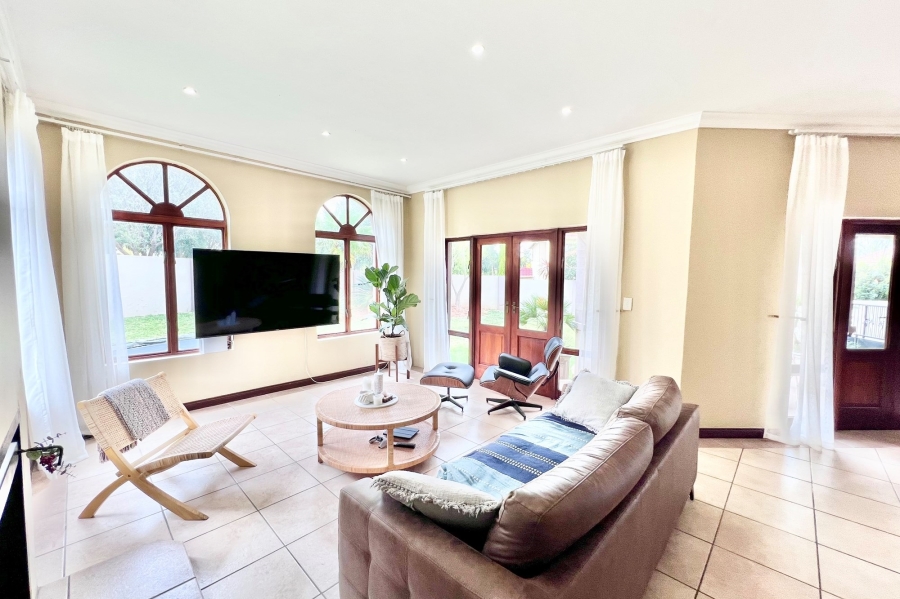 4 Bedroom Property for Sale in Carlswald Gauteng