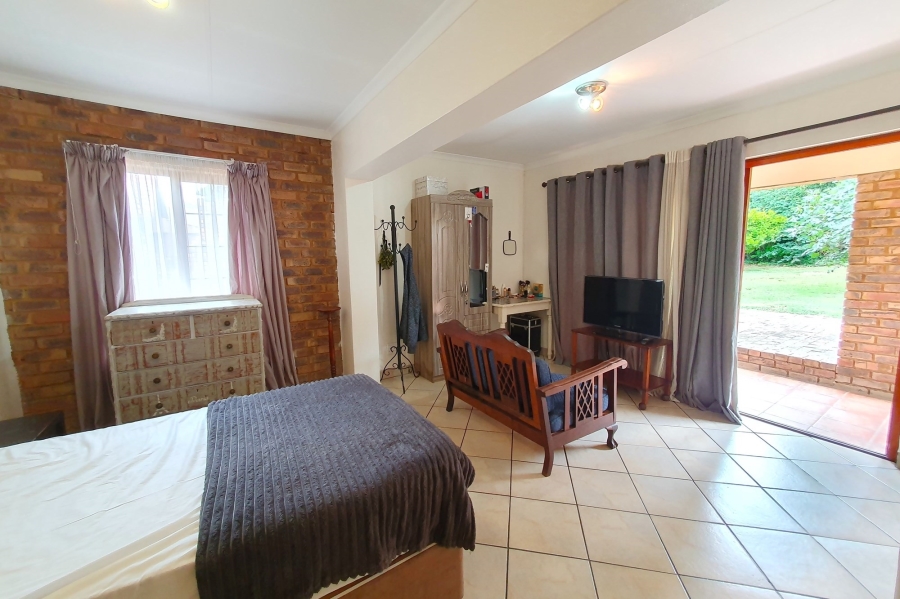 3 Bedroom Property for Sale in Rooihuiskraal Gauteng