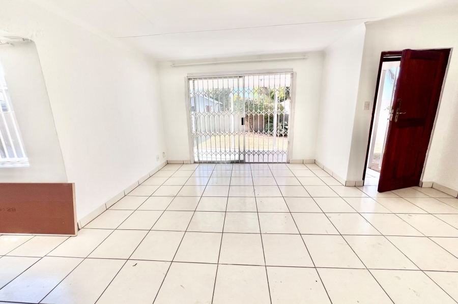 2 Bedroom Property for Sale in Noordwyk Gauteng