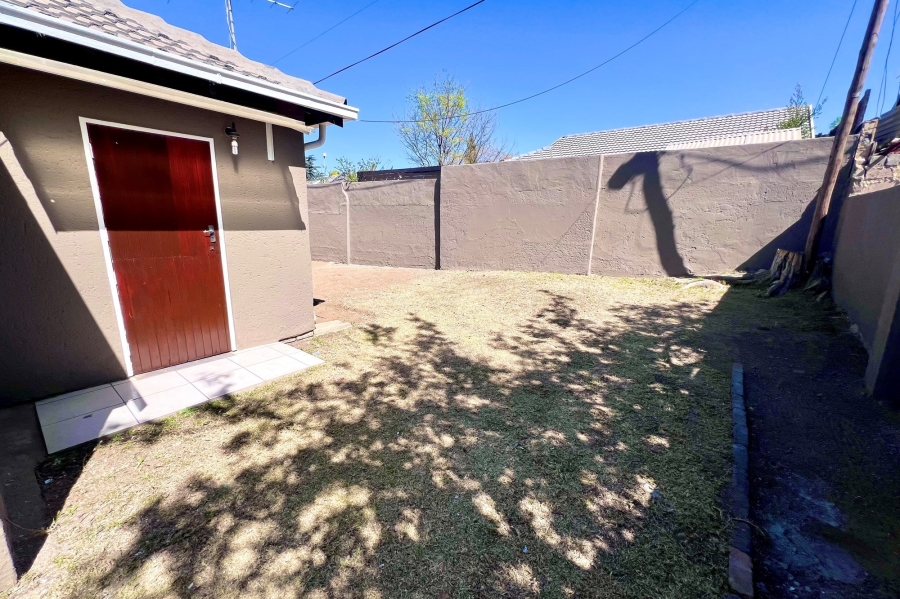 2 Bedroom Property for Sale in Noordwyk Gauteng