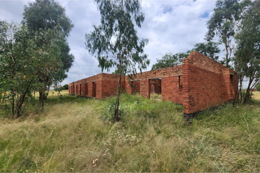 5 Bedroom Property for Sale in Endicott Gauteng