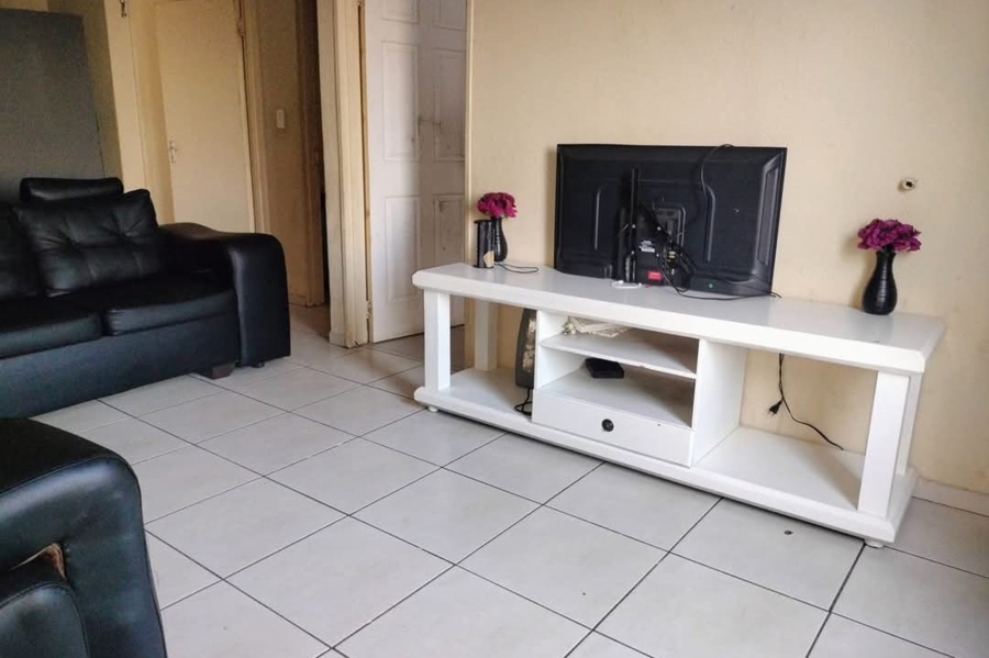 2 Bedroom Property for Sale in Ridgeway Gauteng