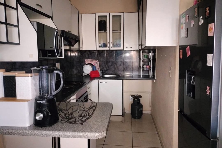 2 Bedroom Property for Sale in Ridgeway Gauteng