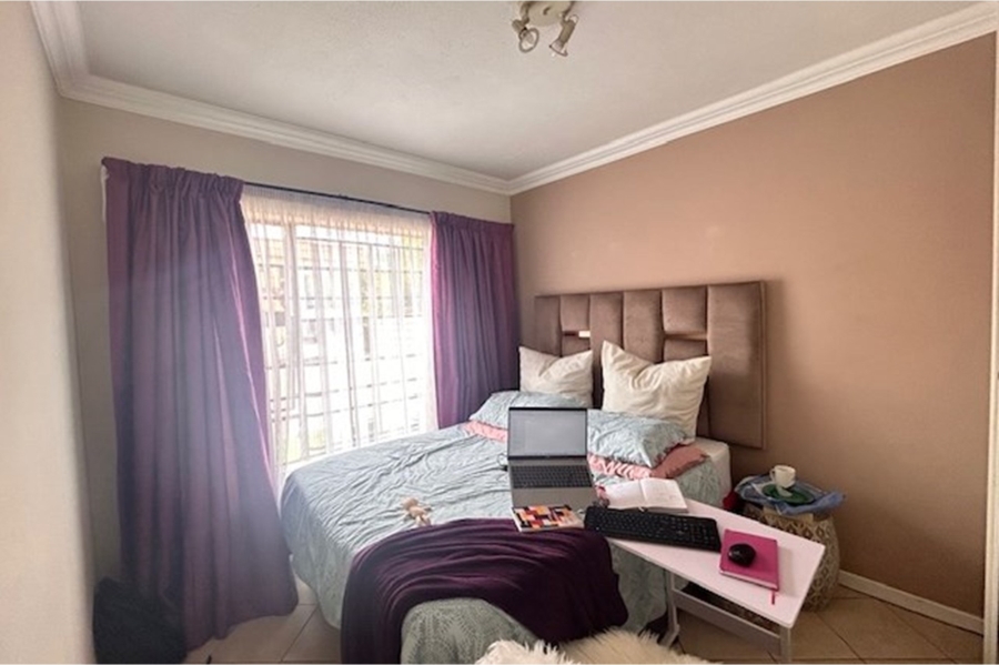 To Let 2 Bedroom Property for Rent in The Orchards Gauteng