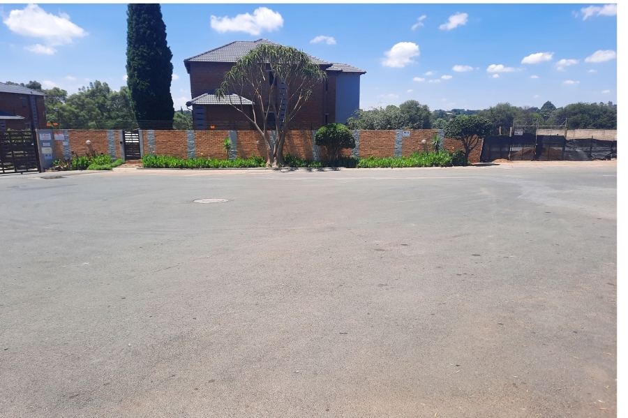 2 Bedroom Property for Sale in Birchleigh Gauteng