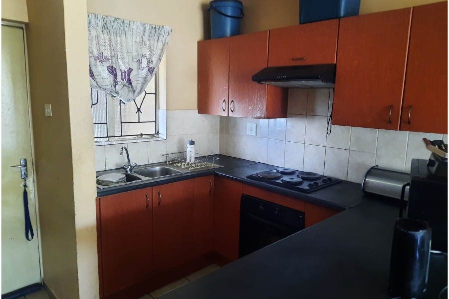 2 Bedroom Property for Sale in Birchleigh Gauteng