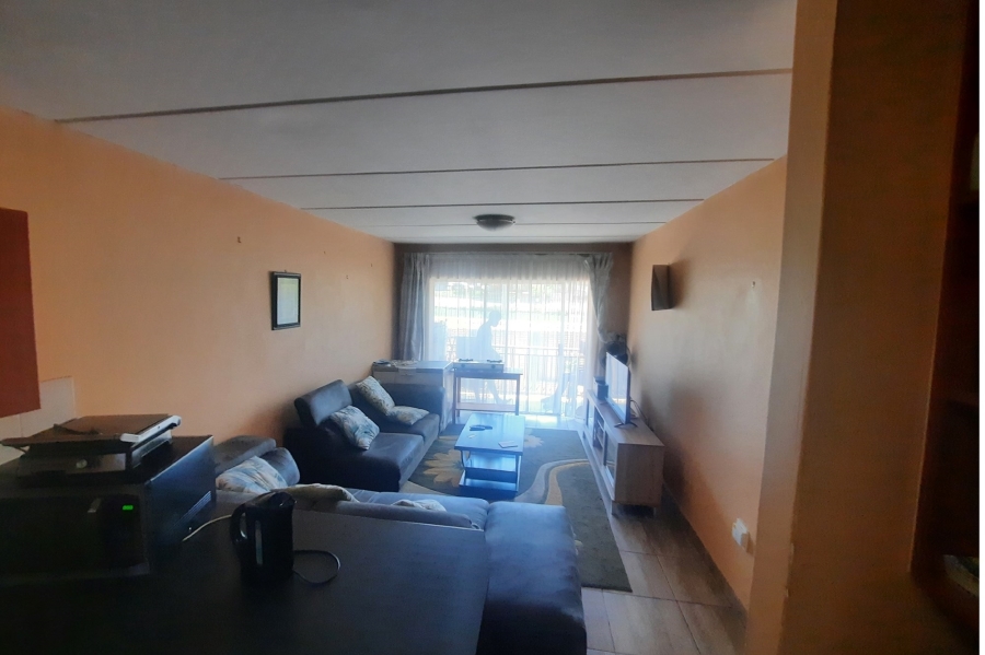 2 Bedroom Property for Sale in Birchleigh Gauteng