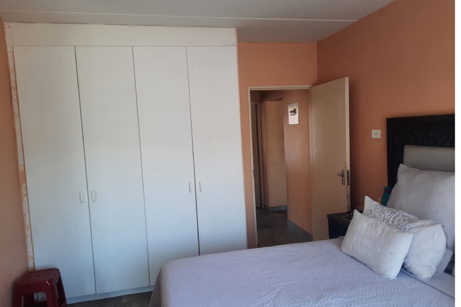 2 Bedroom Property for Sale in Birchleigh Gauteng