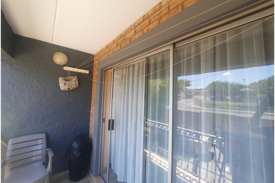 2 Bedroom Property for Sale in Birchleigh Gauteng