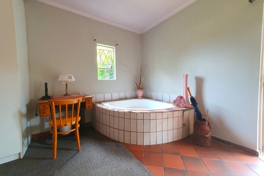 4 Bedroom Property for Sale in Drumblade A H Gauteng