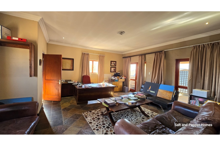 3 Bedroom Property for Sale in Zambezi Country Estate Gauteng