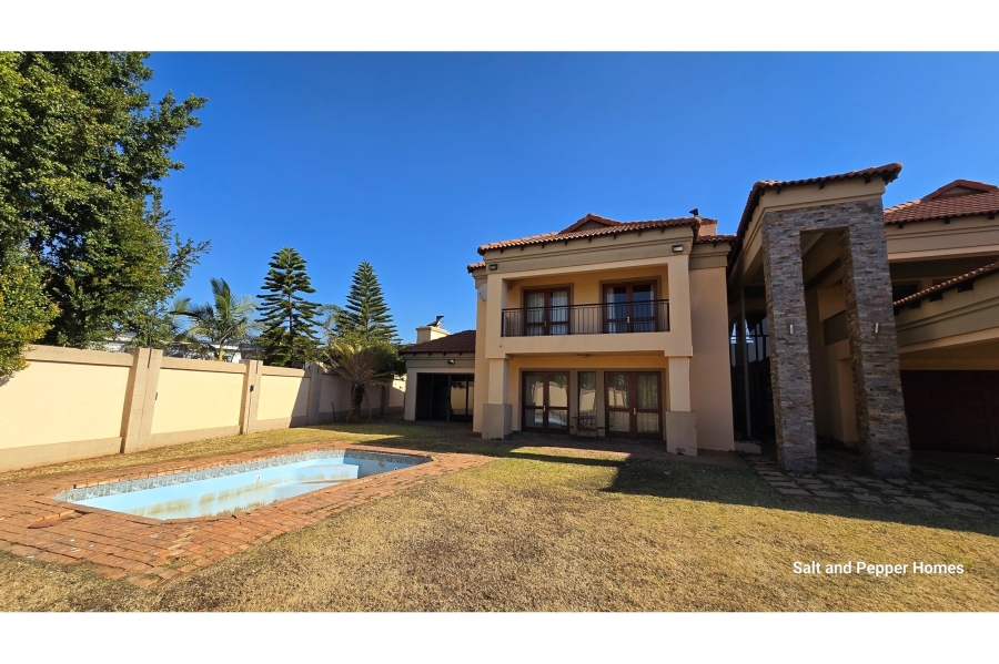 3 Bedroom Property for Sale in Zambezi Country Estate Gauteng