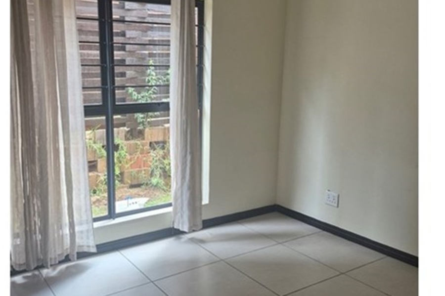 To Let 3 Bedroom Property for Rent in Fourways Gauteng