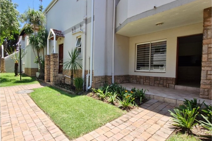 To Let 1 Bedroom Property for Rent in Witkoppen Gauteng