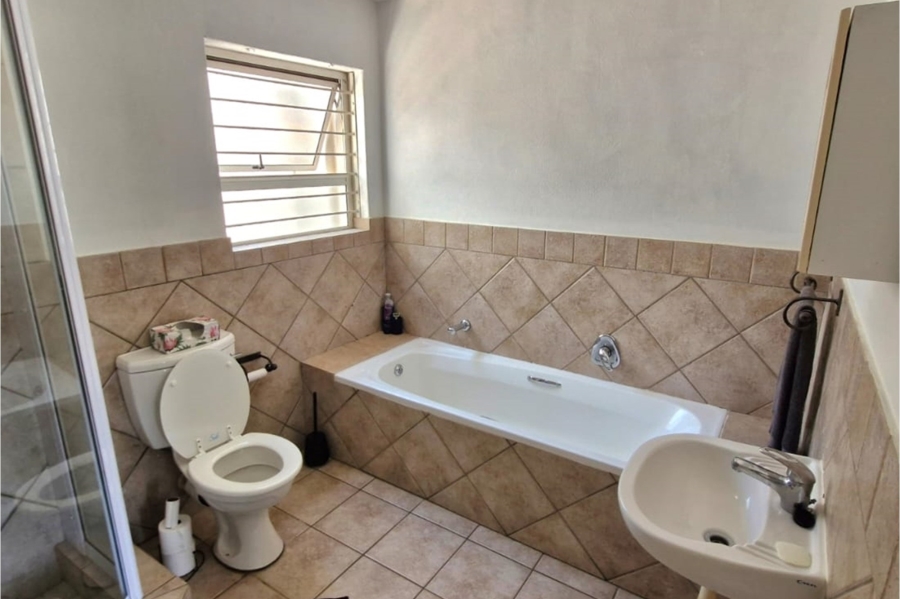 To Let 1 Bedroom Property for Rent in Witkoppen Gauteng