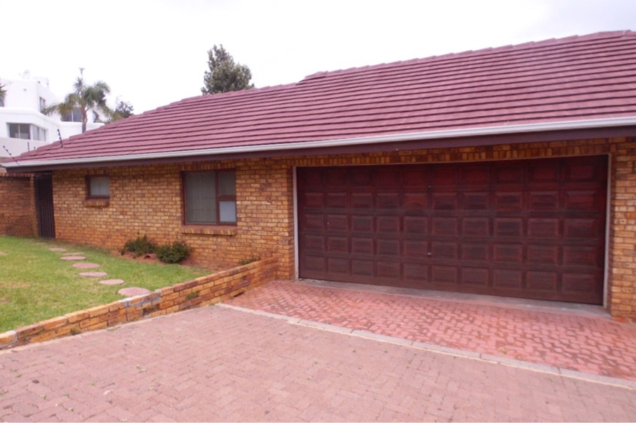 1 Bedroom Property for Sale in Bassonia Gauteng