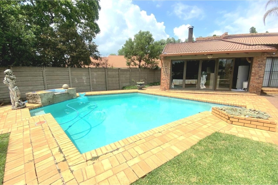 4 Bedroom Property for Sale in Vanderbijlpark SE Gauteng