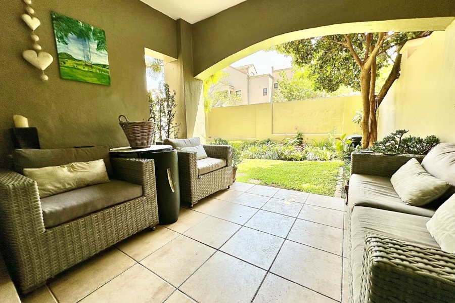 2 Bedroom Property for Sale in Lonehill Gauteng