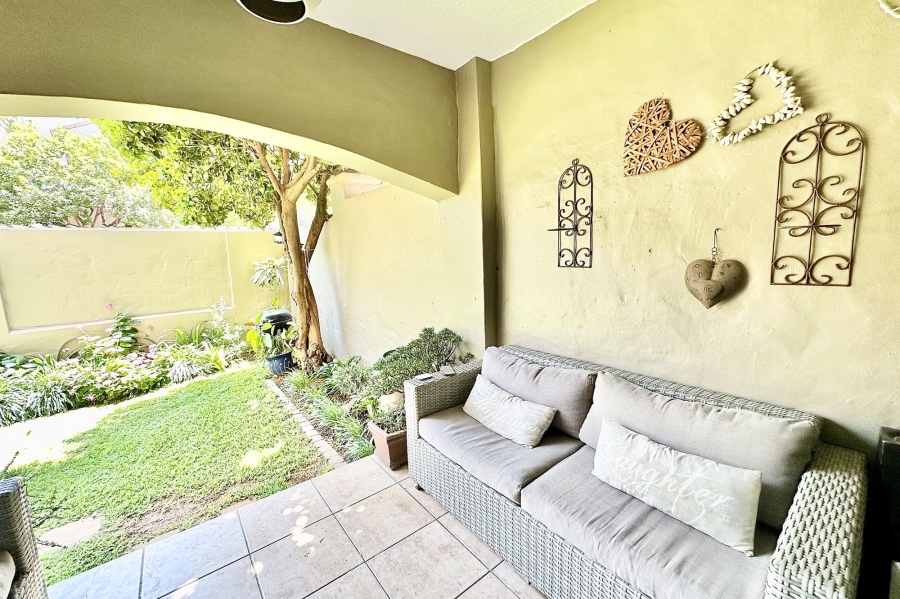 2 Bedroom Property for Sale in Lonehill Gauteng