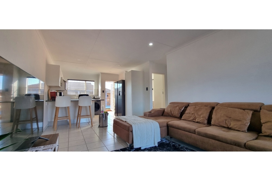 2 Bedroom Property for Sale in Liefde en Vrede Gauteng