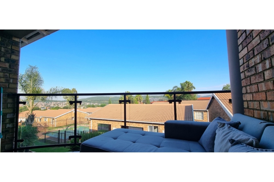 2 Bedroom Property for Sale in Liefde en Vrede Gauteng