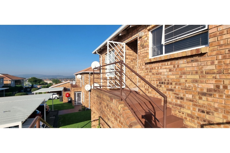 2 Bedroom Property for Sale in Liefde en Vrede Gauteng
