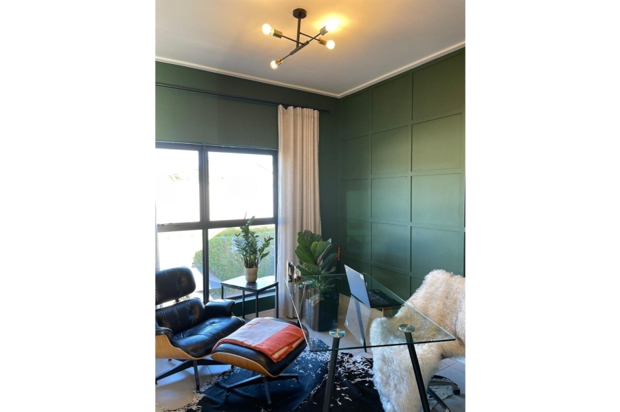 2 Bedroom Property for Sale in The Polofields Gauteng