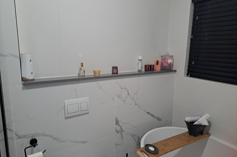 3 Bedroom Property for Sale in The Polofields Gauteng